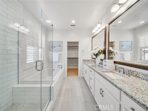 116 Cordial , Irvine, CA