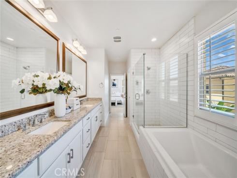 116 Cordial , Irvine, CA