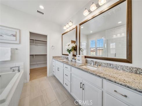 116 Cordial , Irvine, CA