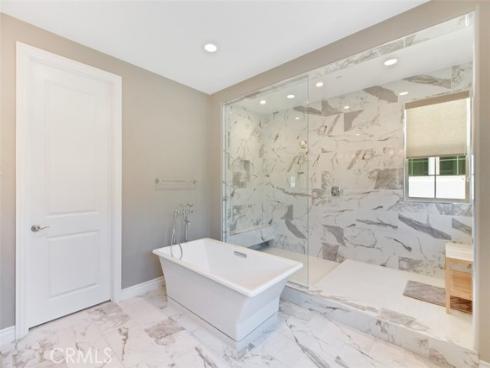 60 Dunmore , Irvine, CA