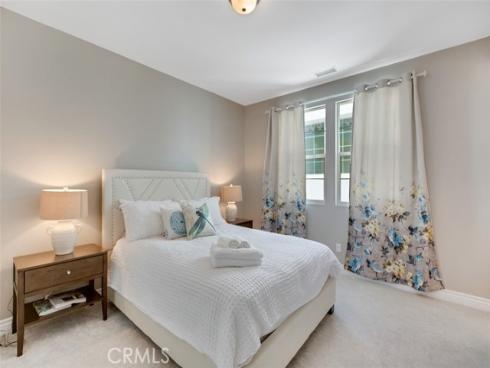 60 Dunmore , Irvine, CA