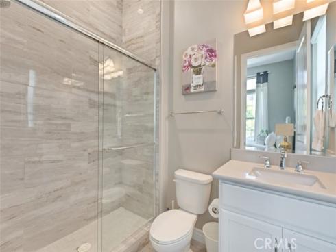 60 Dunmore , Irvine, CA
