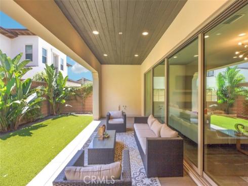 60 Dunmore , Irvine, CA