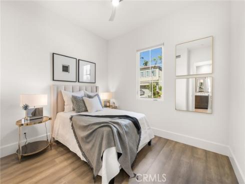65 Glacier Valley , Irvine, CA