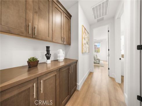 65 Glacier Valley , Irvine, CA