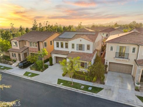 65 Glacier Valley , Irvine, CA