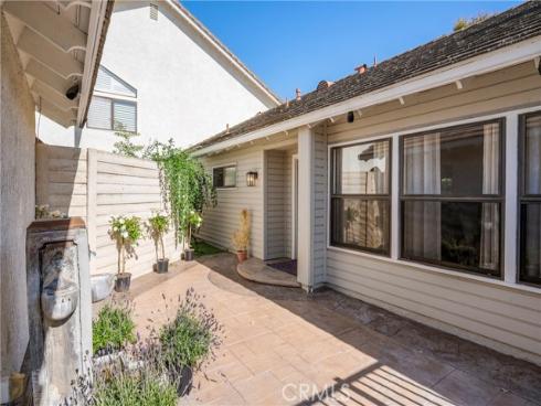 492 E Yale Loop  , Irvine, CA