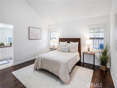 492 E Yale Loop  , Irvine, CA