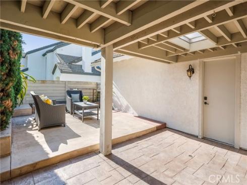 492 E Yale Loop  , Irvine, CA