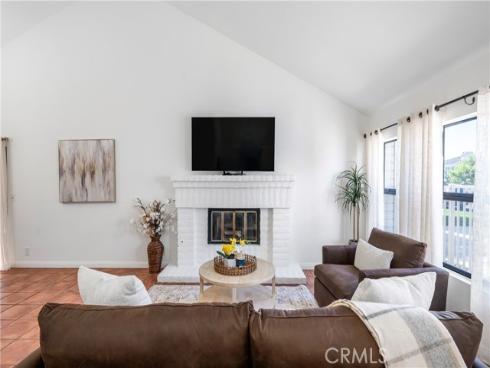 492 E Yale Loop  , Irvine, CA