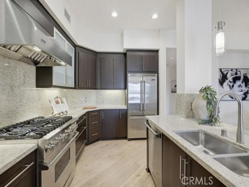 402 S Rockefeller  406 , Irvine, CA