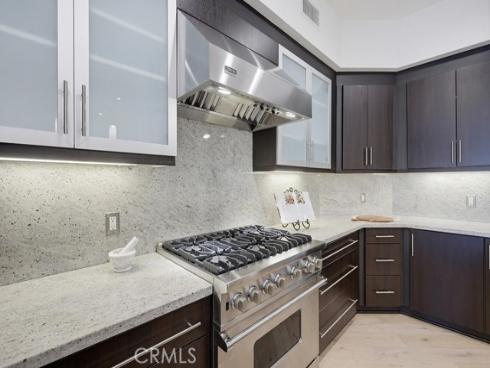 402 S Rockefeller  406 , Irvine, CA