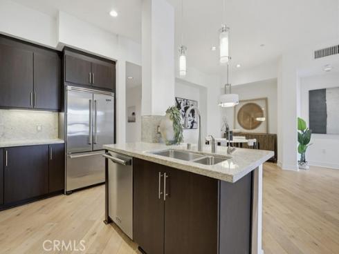 402 S Rockefeller  406 , Irvine, CA