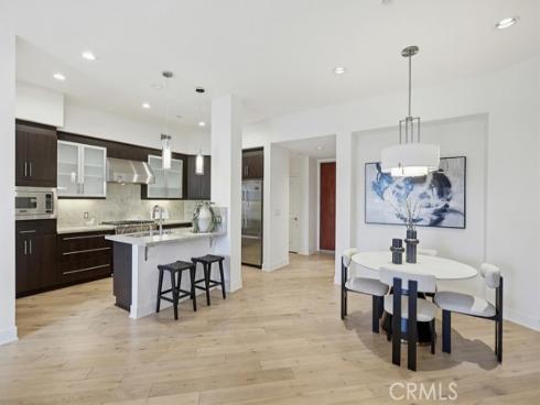 402 S Rockefeller  406 , Irvine, CA
