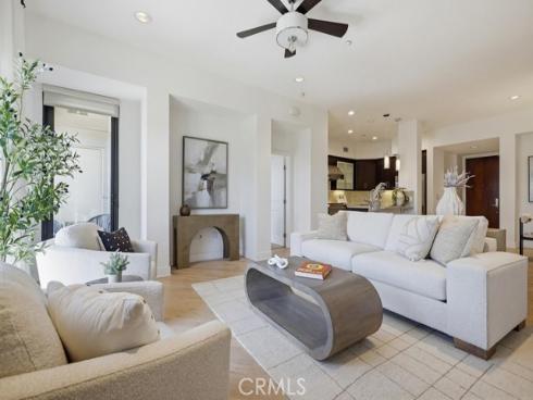 402 S Rockefeller  406 , Irvine, CA