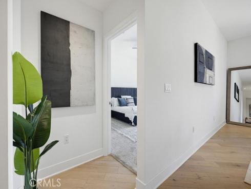 402 S Rockefeller  406 , Irvine, CA