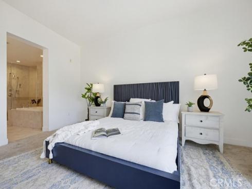 402 S Rockefeller  406 , Irvine, CA