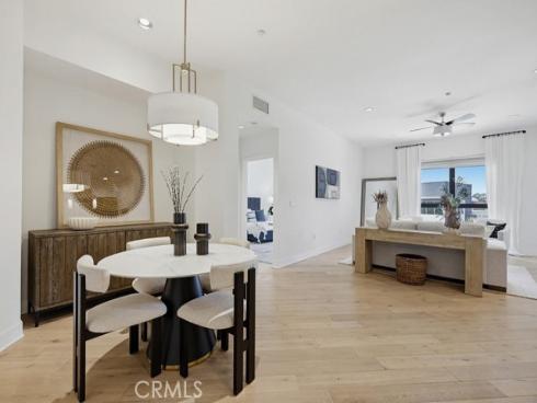 402 S Rockefeller  406 , Irvine, CA