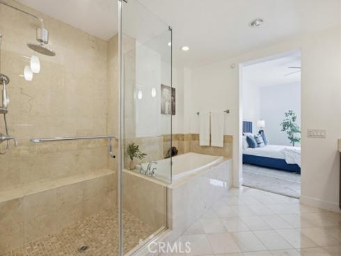 402 S Rockefeller  406 , Irvine, CA