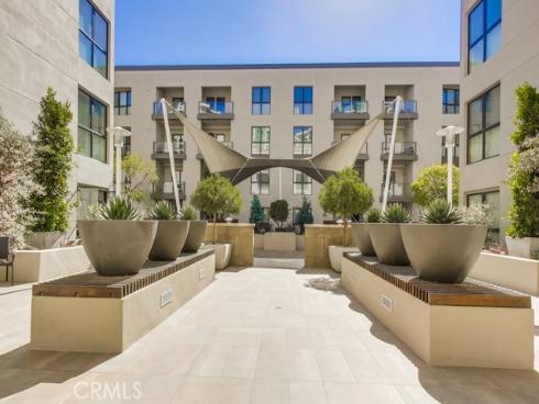 402 S Rockefeller  406 , Irvine, CA