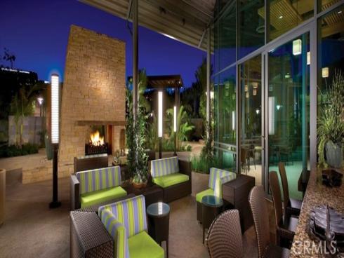 402 S Rockefeller  406 , Irvine, CA