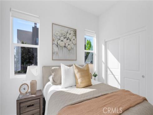 157  Sawbuck  , Irvine, CA