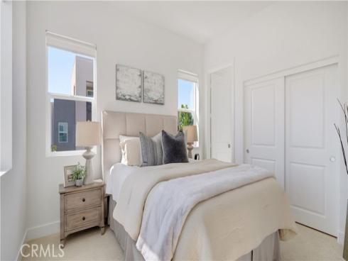 157  Sawbuck  , Irvine, CA