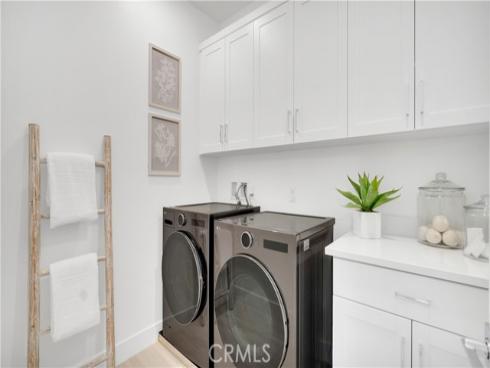 157  Sawbuck  , Irvine, CA
