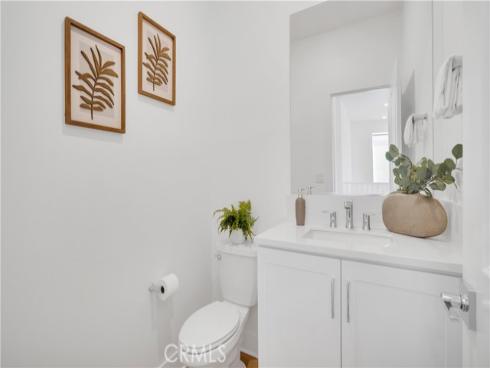 157  Sawbuck  , Irvine, CA