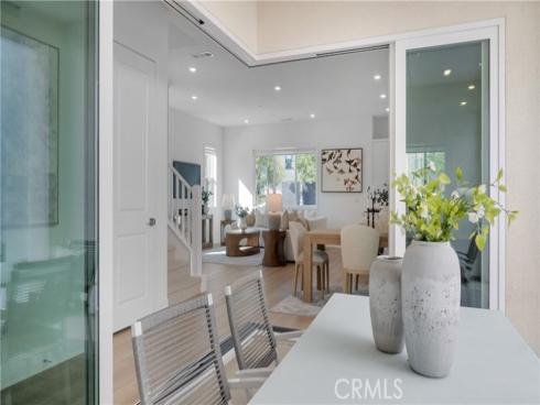 157  Sawbuck  , Irvine, CA