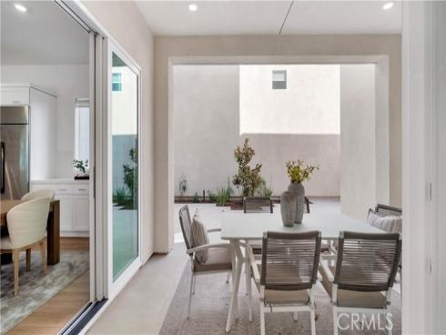 157  Sawbuck  , Irvine, CA