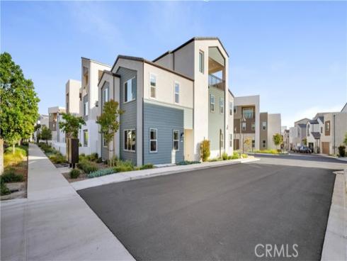 157  Sawbuck  , Irvine, CA