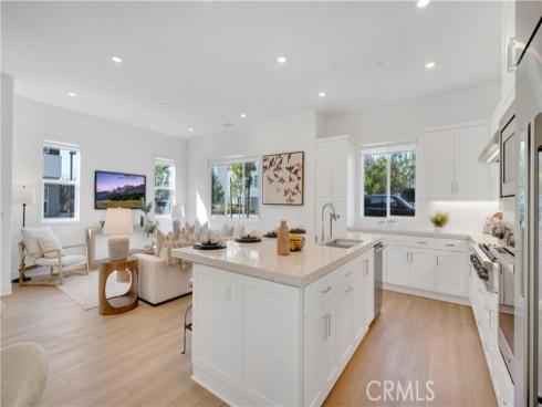 157  Sawbuck  , Irvine, CA