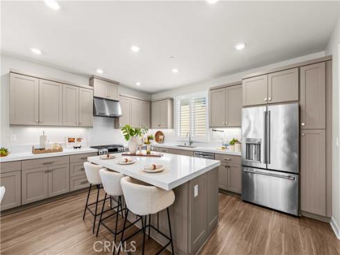 236 Keeper dr , Irvine, CA