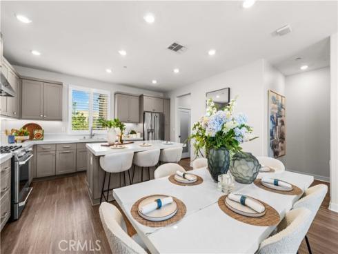 236 Keeper dr , Irvine, CA