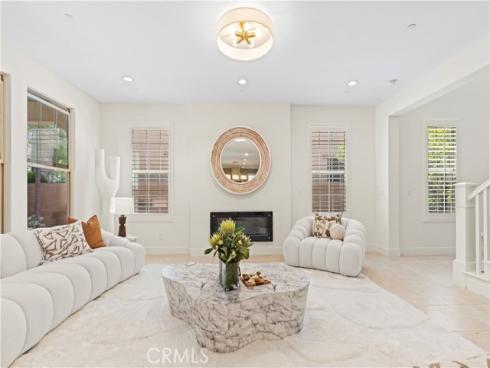 68 Gainsboro , Irvine, CA