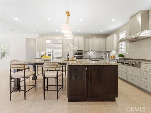 68 Gainsboro , Irvine, CA