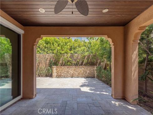 68 Gainsboro , Irvine, CA