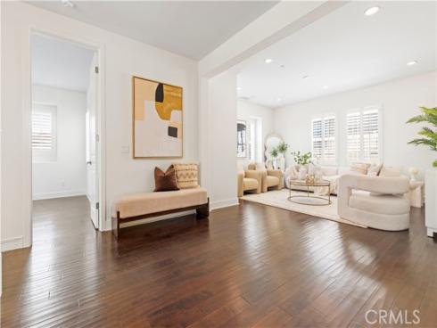 68 Gainsboro , Irvine, CA