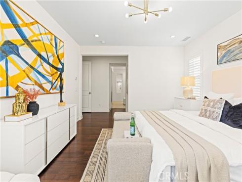 68 Gainsboro , Irvine, CA