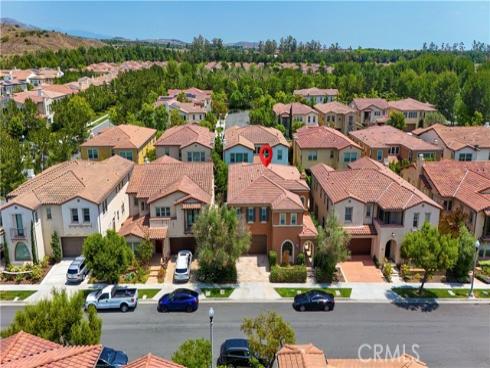 68 Gainsboro , Irvine, CA