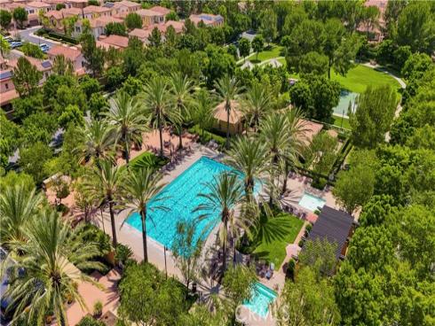 68 Gainsboro , Irvine, CA