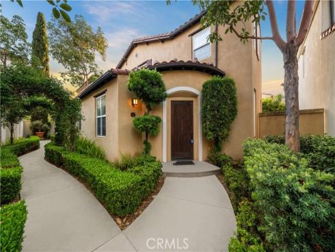 102 Chantilly , Irvine, CA