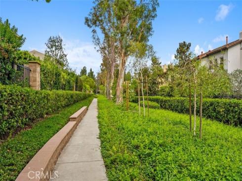 25 Carpenteria , Irvine, CA