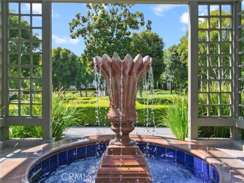25 Carpenteria , Irvine, CA