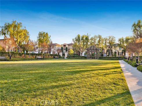 25 Carpenteria , Irvine, CA
