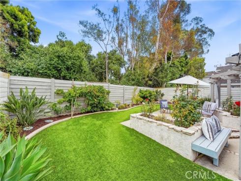 11 Shadowleaf , Irvine, CA