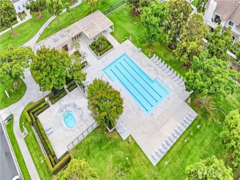 11 Shadowleaf , Irvine, CA