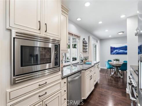 11 Shadowleaf , Irvine, CA