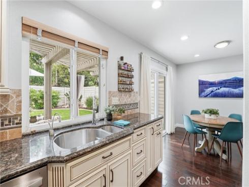 11 Shadowleaf , Irvine, CA